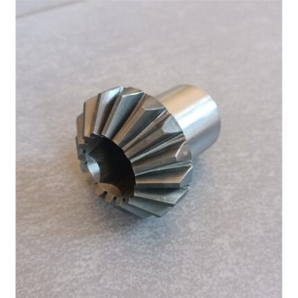 Pohon diskovej kosačky FELLA kužeľovým kolesom Z16 (16 × 16)