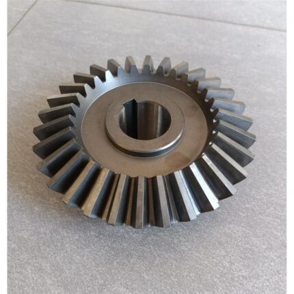 Ozubené koleso lisu KRONE Z30 (16 × 30)